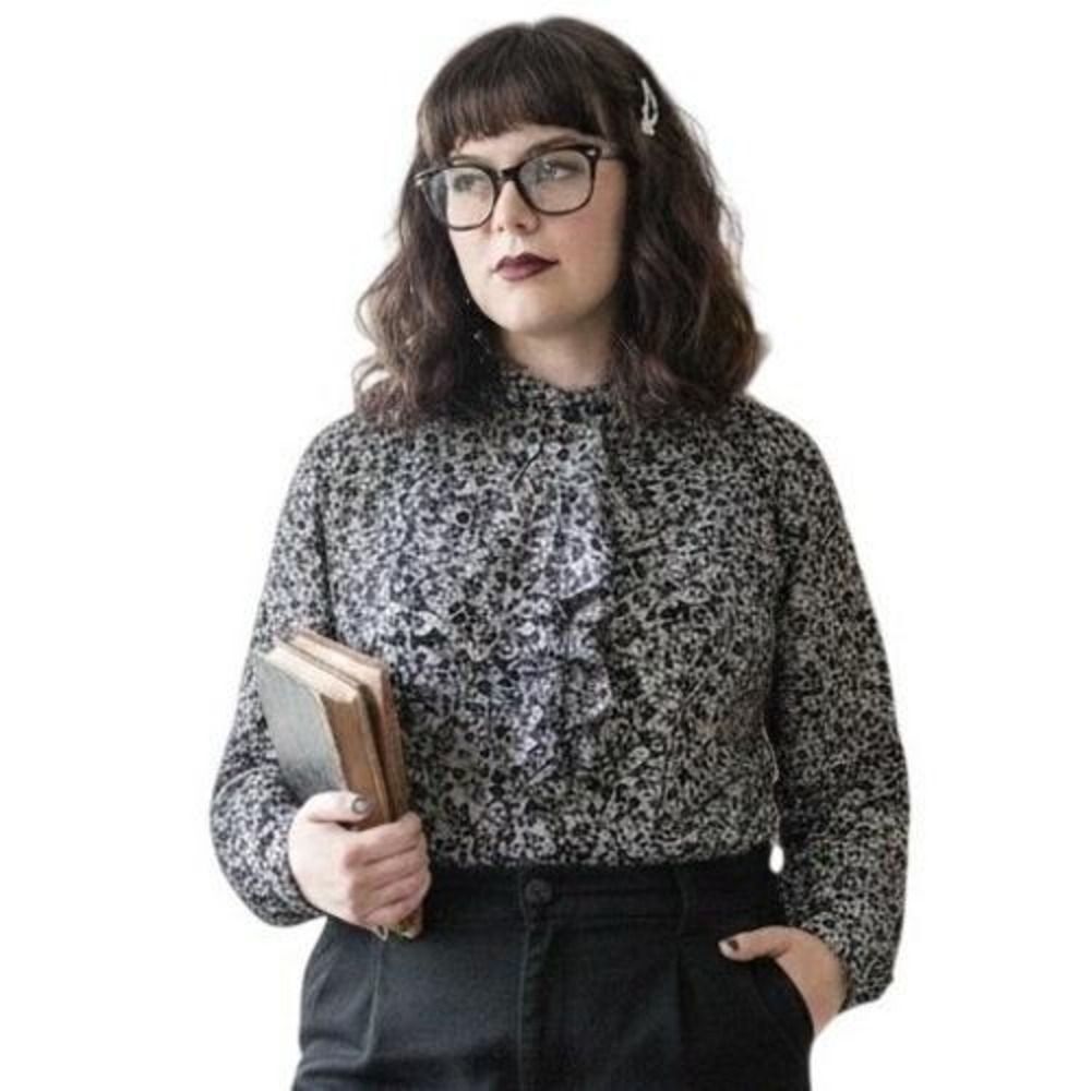 Vintage 90s/Y2K Laura Scott Woman Dark Academia Whimsigoth Top 16W
